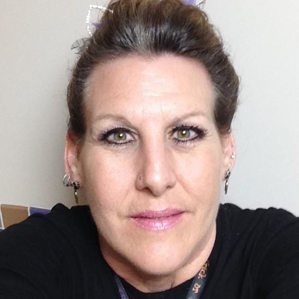 Meet your Posher, Renee